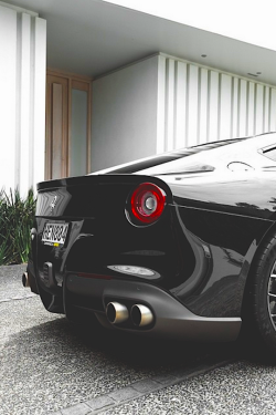 draftthemes:  thelavishsociety:  Ferrari