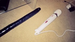 makeup-stained-pillowcase:  Come back home from work to find a very exhausted, very naughty little girl, next to a plugged in vibrator and a 17-inch black rubber dildo, soaked in pussy juices.  Somebody’s been very busy, and without Daddy’s permission…