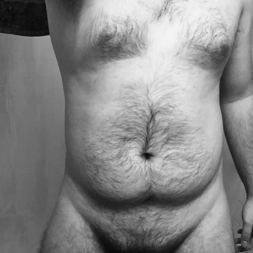 smarmygibberish:  There are parts of my body I don’t like, but then sometimes I’m okay with it!