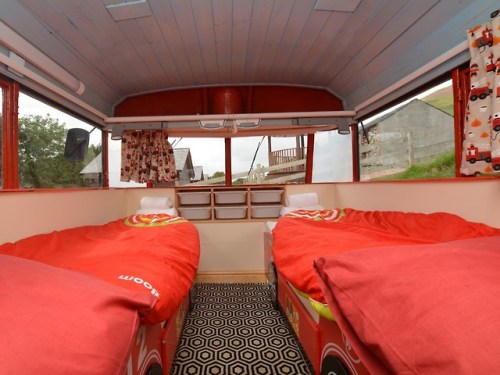 tinyhousecollectiv - The Red Rescue Retreat