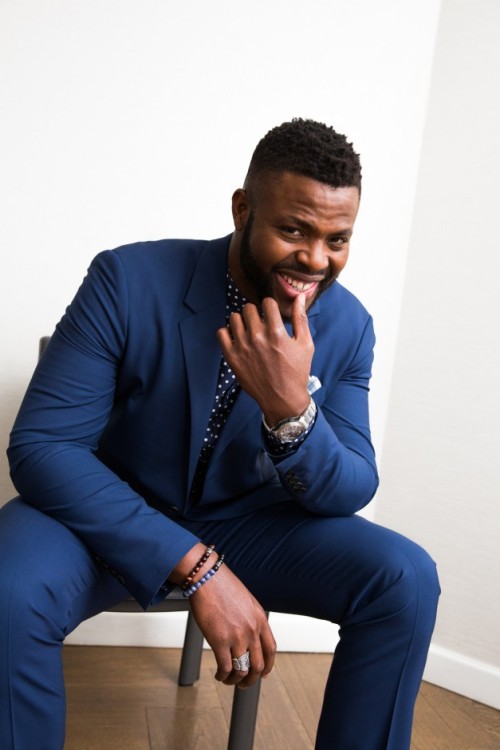 xemsays:  one of the breakout male stars of the mega blockbuster, BLACK PANTHER…the incredibly tall, thick, dark & handsome actor, WINSTON DUKE.otherwise known as… M’BAKU!