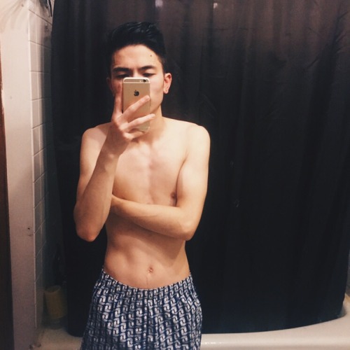 lam&ndash;bam: Nightly hot showers are the best.  Been trying to gain some meat for my skinny se