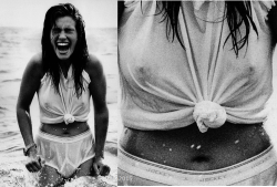 cruzingratiot:  Julia Roberts Vintage nips