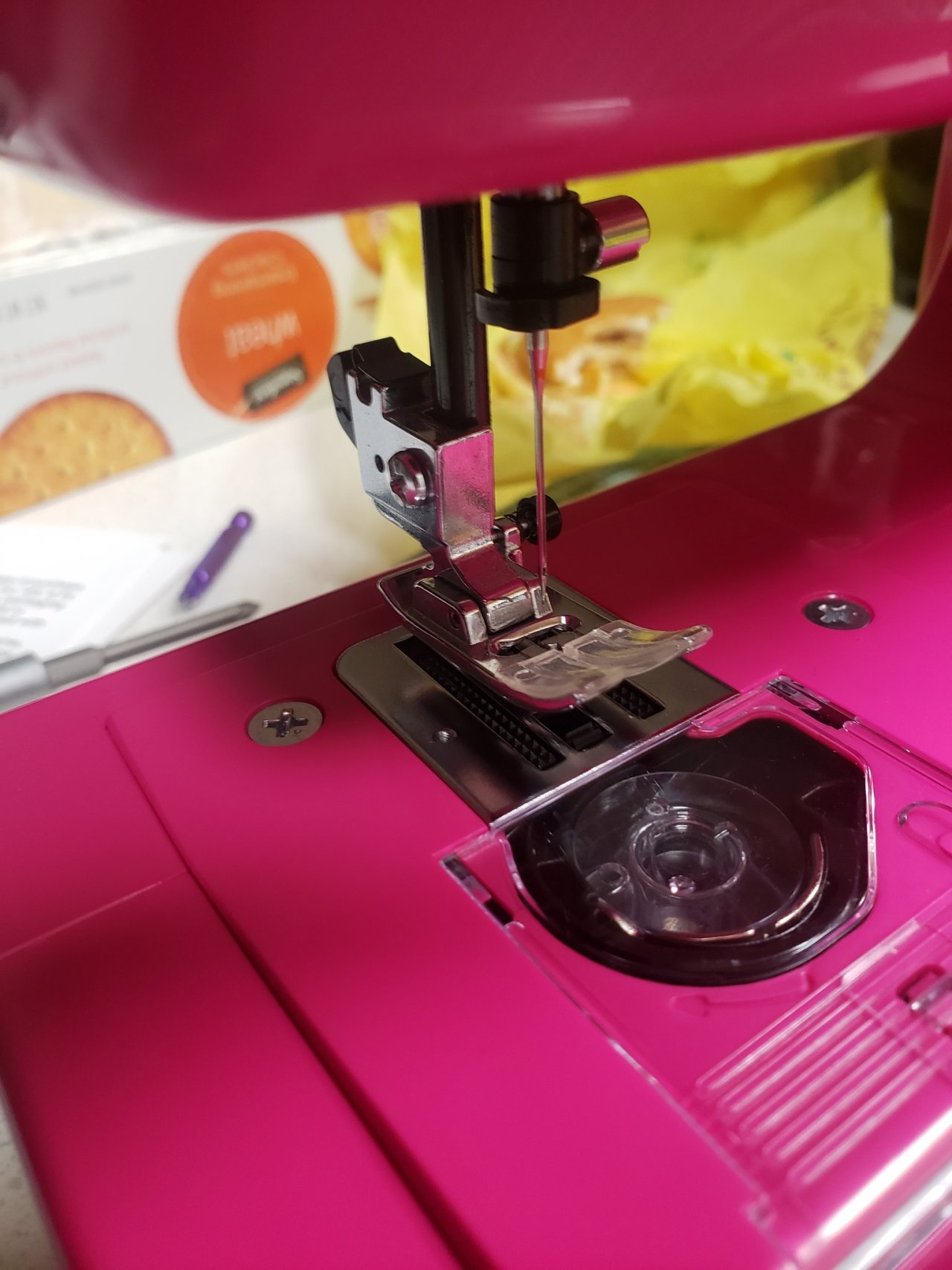 Janome 7025 sewing machine review - Gathered