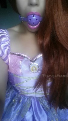 Tigerlilyslittlespace:  Naughty, Naughty Princess.    Die Prinzessin Hat Nicht Kapiert