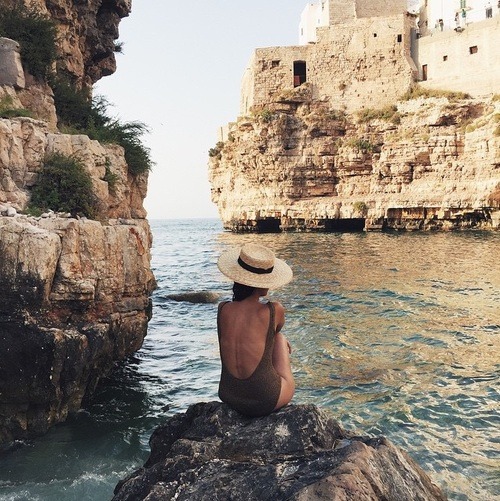 fabforgottennobility:  Polignano a Mare source: adult photos