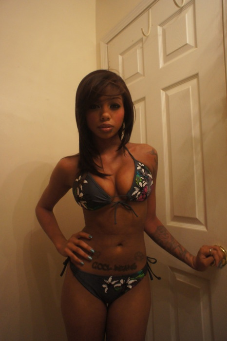 badbroads:  badbroads.tumblr.com TJ’s ***Bad & Beautiful***