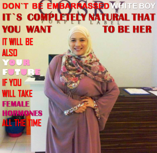 madiha-muslimah:fatimahnurul-muslimah:look at Sharifah Sofia! it`s cool to have the same huge boobs 
