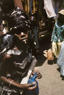 manufactoriel:Dakar, Senegal (1963) by William Klein