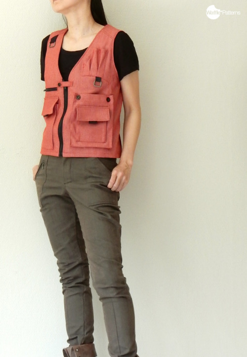 Waffle Patterns pdf sewing patterns / Tsuki cargo vest