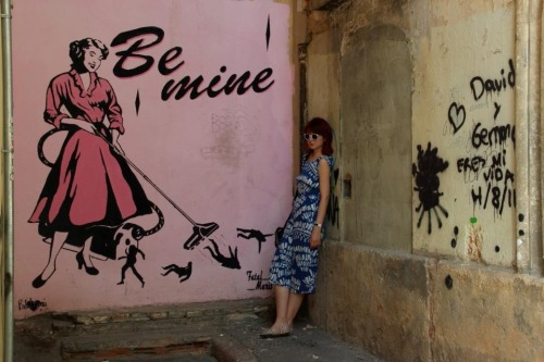 Spanish street art aloud