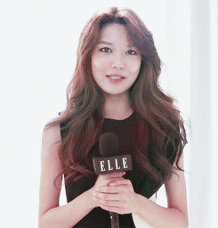 shining-sooyoung-deactivated201:  ↪ Sooyoung for Elle Interview (x) 