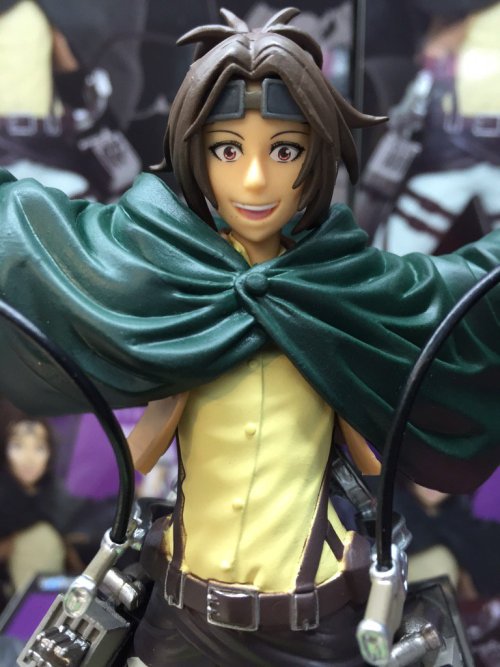 fuku-shuu:   First look at Taito’s Hanji prize figure, originally announced in September 2015! ETA: More images added!  Release Date: March 2016Retail Price: 2,500 Yen Taito has previously released a Historia figure! 