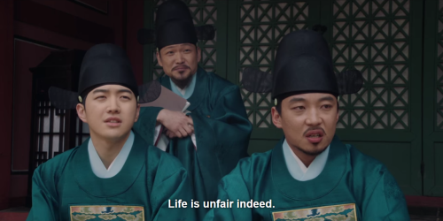 Rookie Historian Goo Hae-Ryung (South Korea, 2019), s.1 ep.2.Come on, just let the poor man be happy