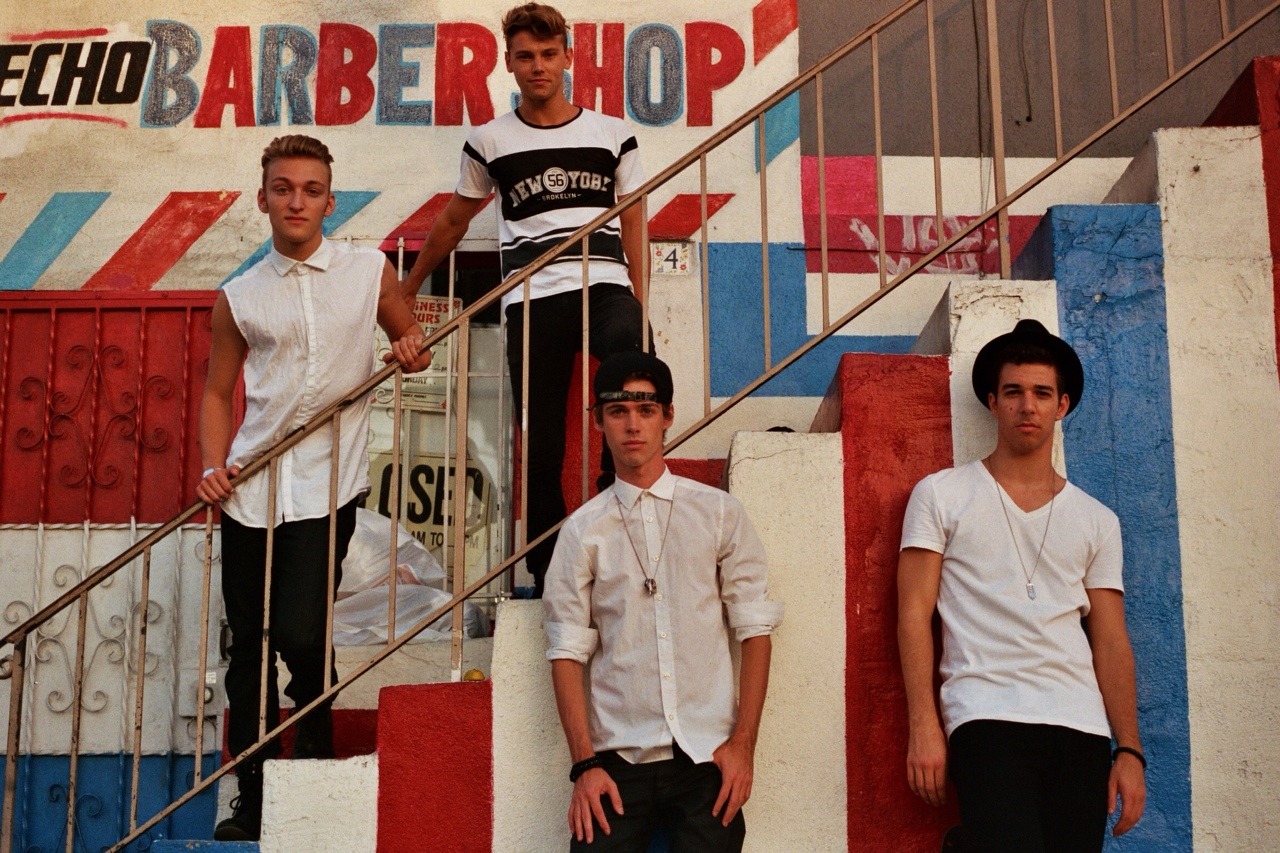 apex35mm:  Shot a really nice group of lads that are in a Boyband called Innovate.
