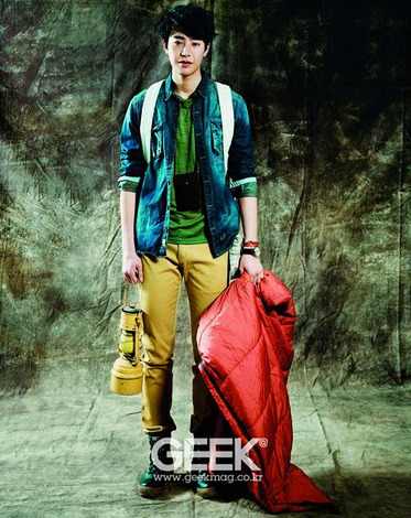 roommate-addict:  &ldquo;Roommate&rdquo; Seo Kang Joon and Park Min Woo for GEEK (June Editi