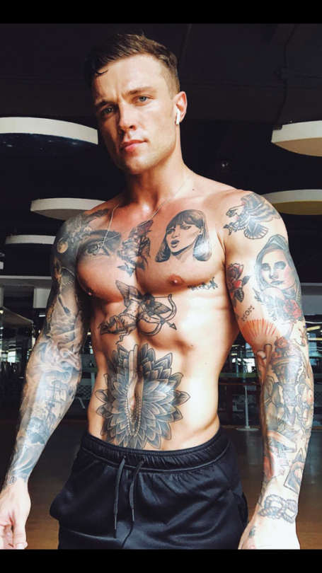 elispiritweaver: gay-paris-sexe:  Hot Dudes: http://elispiritweaver.tumblr.com  Dare ya!