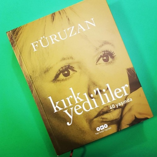 1970’lerin başında öyküleriyle parlayan Füruzan, Türkiye’de baş d&ou