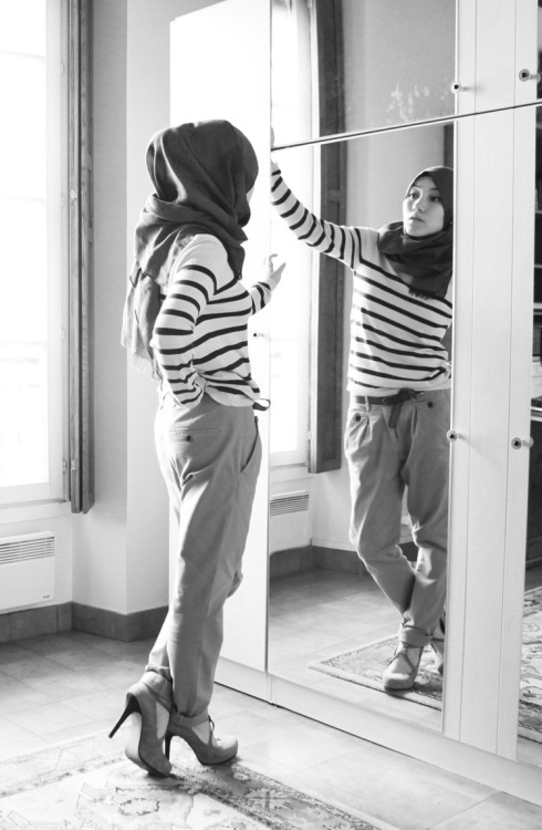 wardengrey:  I feel like not enough people are aware of the Malaysian model/designer Hana Tajima. We need to fix that.