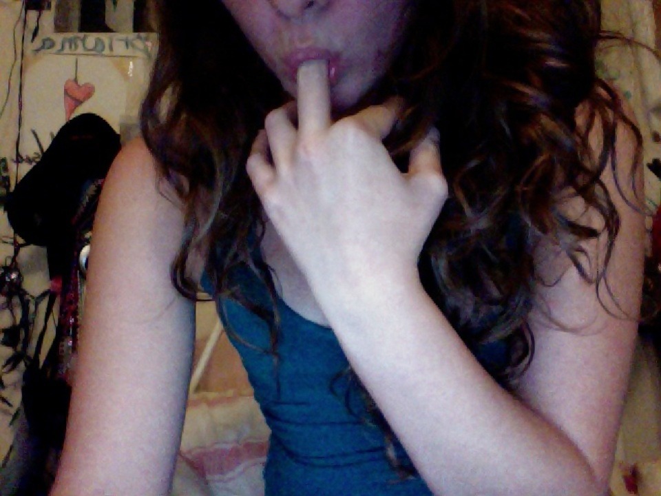bestialityprincess:  Im addicted to tasting myself 