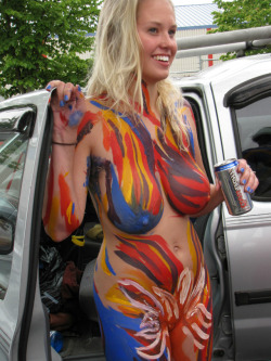 boobstitsperfectbodies:  Busty and slim blonde amateur with big naturals in body paint