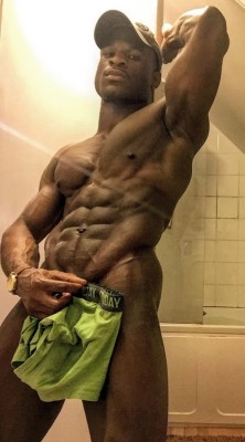 natehend313:  charlibal:  Ripped Lean Chocolate