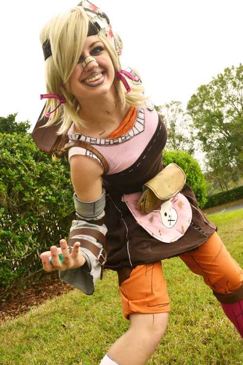 Tiny Tina from Borderlands 2 at Evilcon on Saturday! Cosplayer / Photographer