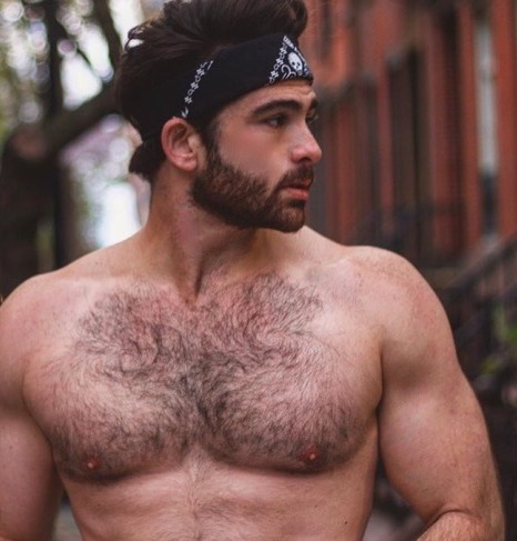 mario-so:Hot and sweaty, just like my crotch. 