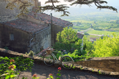 sagesolar:
“ Bonnieux by cycledefrance http://flic.kr/p/usDnsh
”
素敵な風景