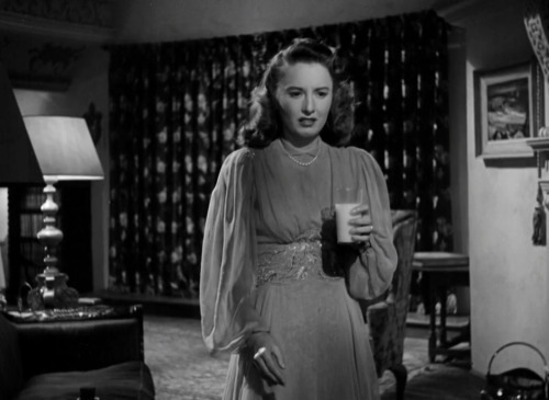 Barbara Stanwyck legitimately came up with like a dozen different facial expressions to convey “lear