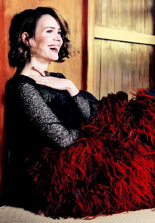 cordeliafoxxy:  Sarah Paulson | More magazine - outtake 