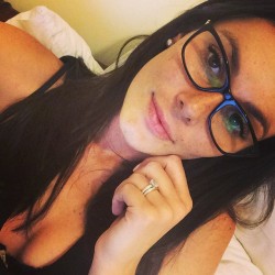 jennamoss:  Long days. Late nights.  Hard working, creative, ambitious, motivated, honest &amp; happy&hellip;Not to mention brunette, freckles, glasses, and just plain old stupidly sexy.  Fucking SWOOOOON.
