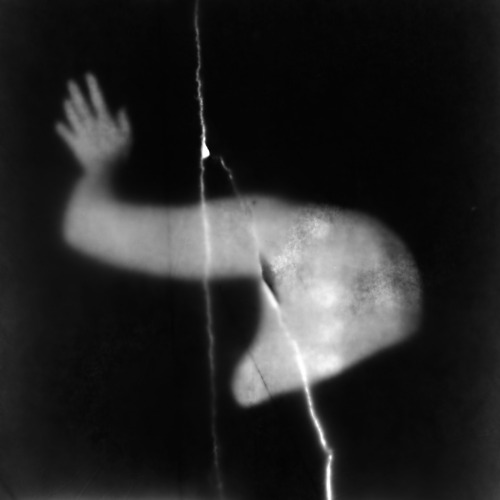 les-sources-du-nil:  Anais BoudotSans titre, serie “Félures”, 2014