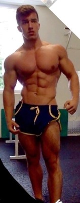 worldshottestbuffmen:  If you like what you see, checkout our other platforms… Muscled Hunks Blogger : http://themaleformsoftoday.blogspot.com/ Tumblr : http://worldshottestbuffmen.tumblr.com/ We have tons of pics in our archives…. Don’t forget