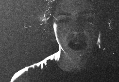 calebmp3:  ♡ L O N E L Y  H E A R T  F R O M  T H E  S T A R T ♡ 