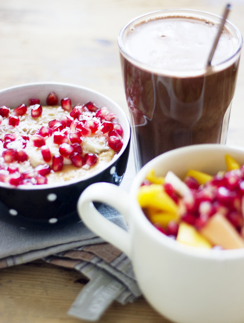 oatmeal, fruit and hot chocolate is never wrong!
