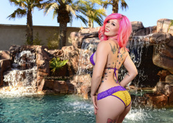 radiant-inc:  The gorgeous annaleebelle 