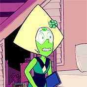that-distant-shore:Peridot   “outfits”