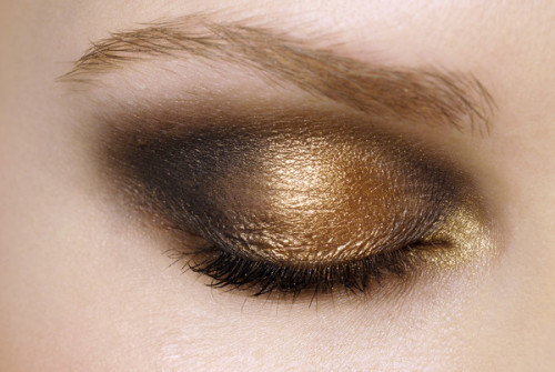 fashionsprose: Makeup at Oscar de la Renta F/W 2008