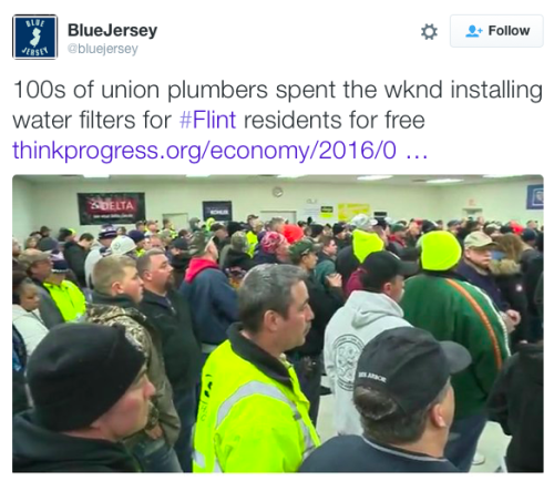 jayebaritsu:micdotcom:Hundreds of plumbers travel to Flint to help out for freeHundreds of plumbers 