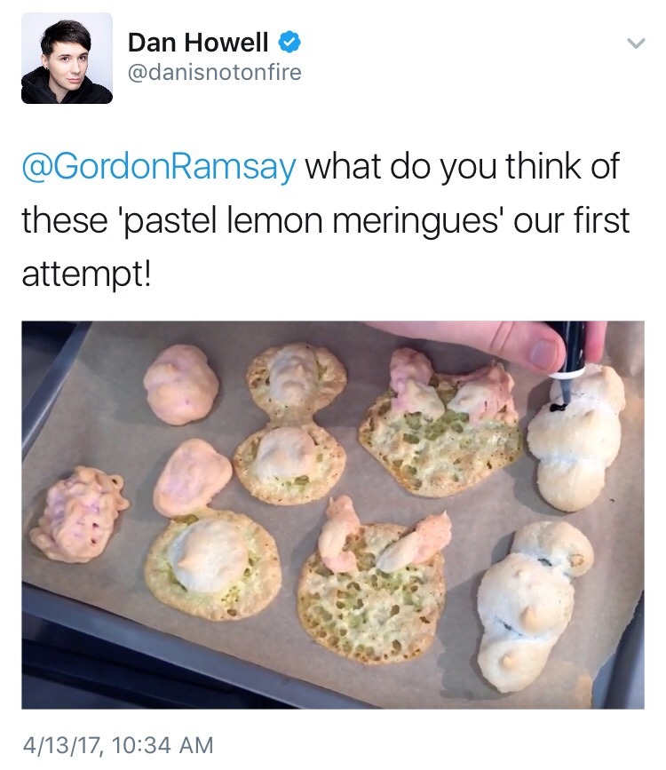 cringe-attacks:
“i can’t wait for gordon ramsay to completely annihilate dan and phil’s nonexistent baking skills
”