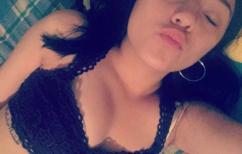 teenpussy4bigcocks69: teenpussy4bigcocks69: Like if you wanna fuck my 21 slutty gf and cum in her pu
