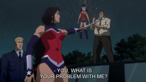 cityeatspudding:  Wonder Woman is so cool. 