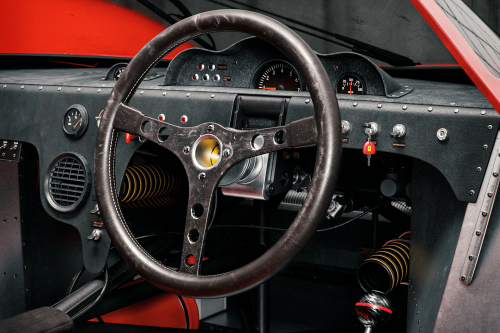 itsbrucemclaren:Ferrari 330 P4