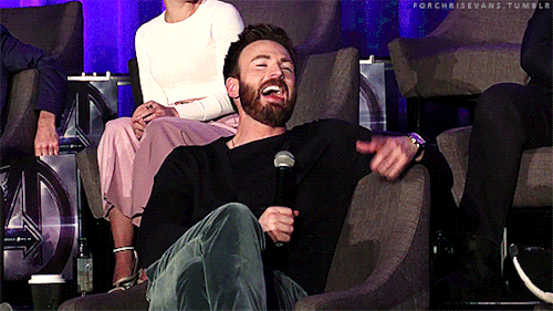 stuckybaby: forchrisevans: ( ﾉ^.^)ﾉﾟヾ(^▽^ヾ) ❤