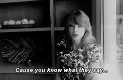 Daily Swift Gifs