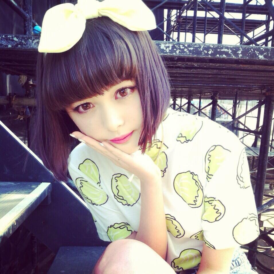 774face:  玉城ティナ 