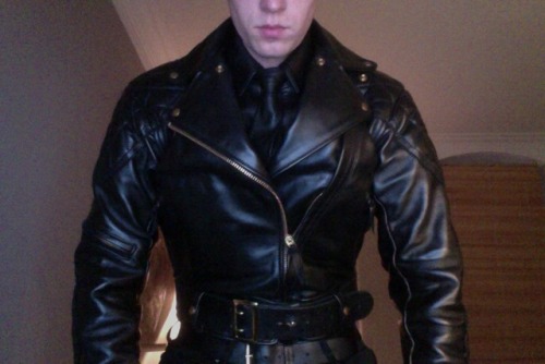 darkglove:FEEL MY LANGLITZ LEATHER UNIT MUST OBEY MASTER.