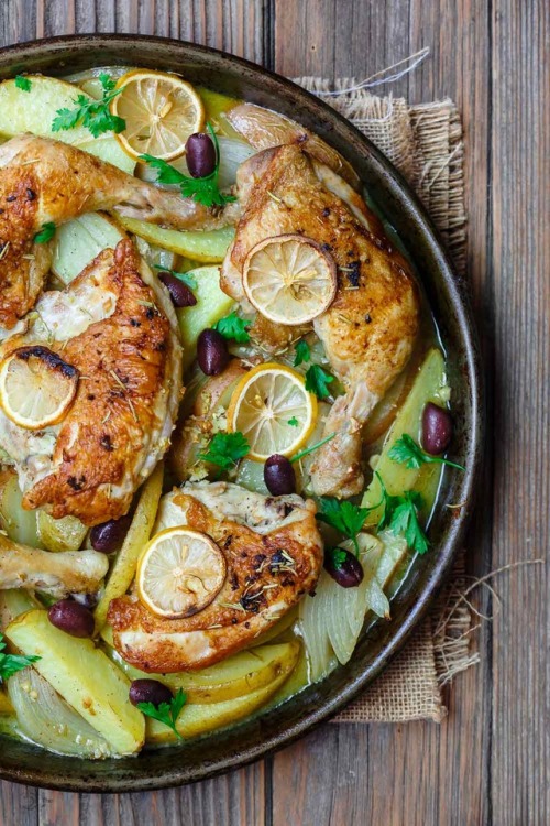 guardians-of-the-food:Greek Chicken and Potato Dinner