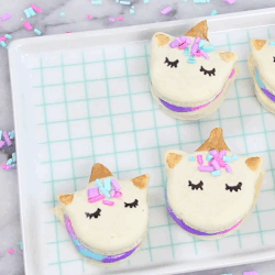 glitteringstardust:  ･:*:･ﾟ★ Mini Unicorn Macarons  ｡･:*:･ﾟ★ 